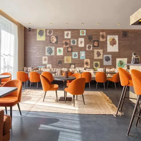 Hotel Western Up - Centre Gares 4*
